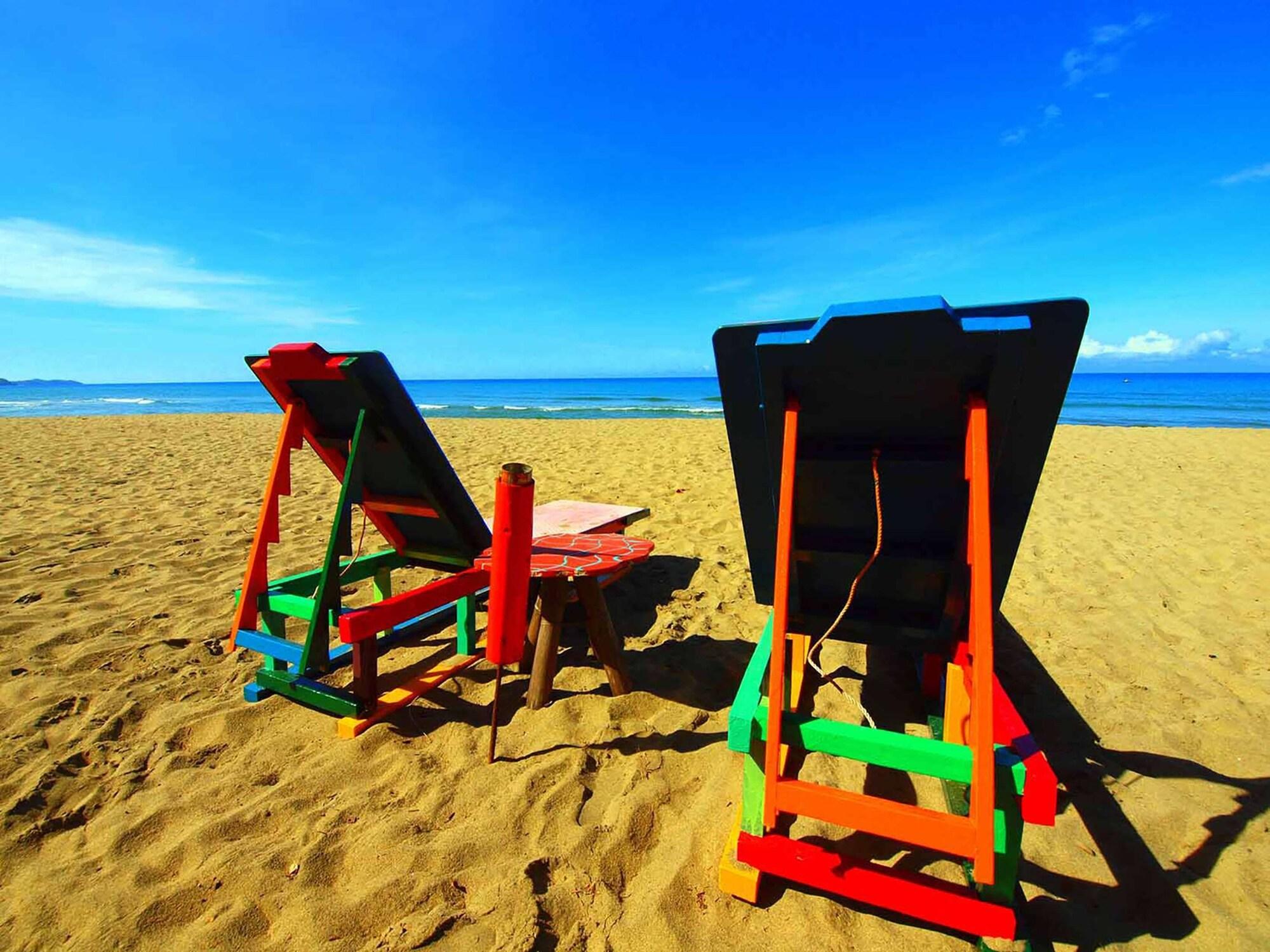 Playa Takatuka Beach Resort