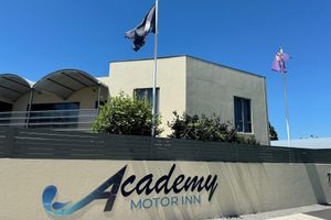Alojamiento - Academy Motor Inn