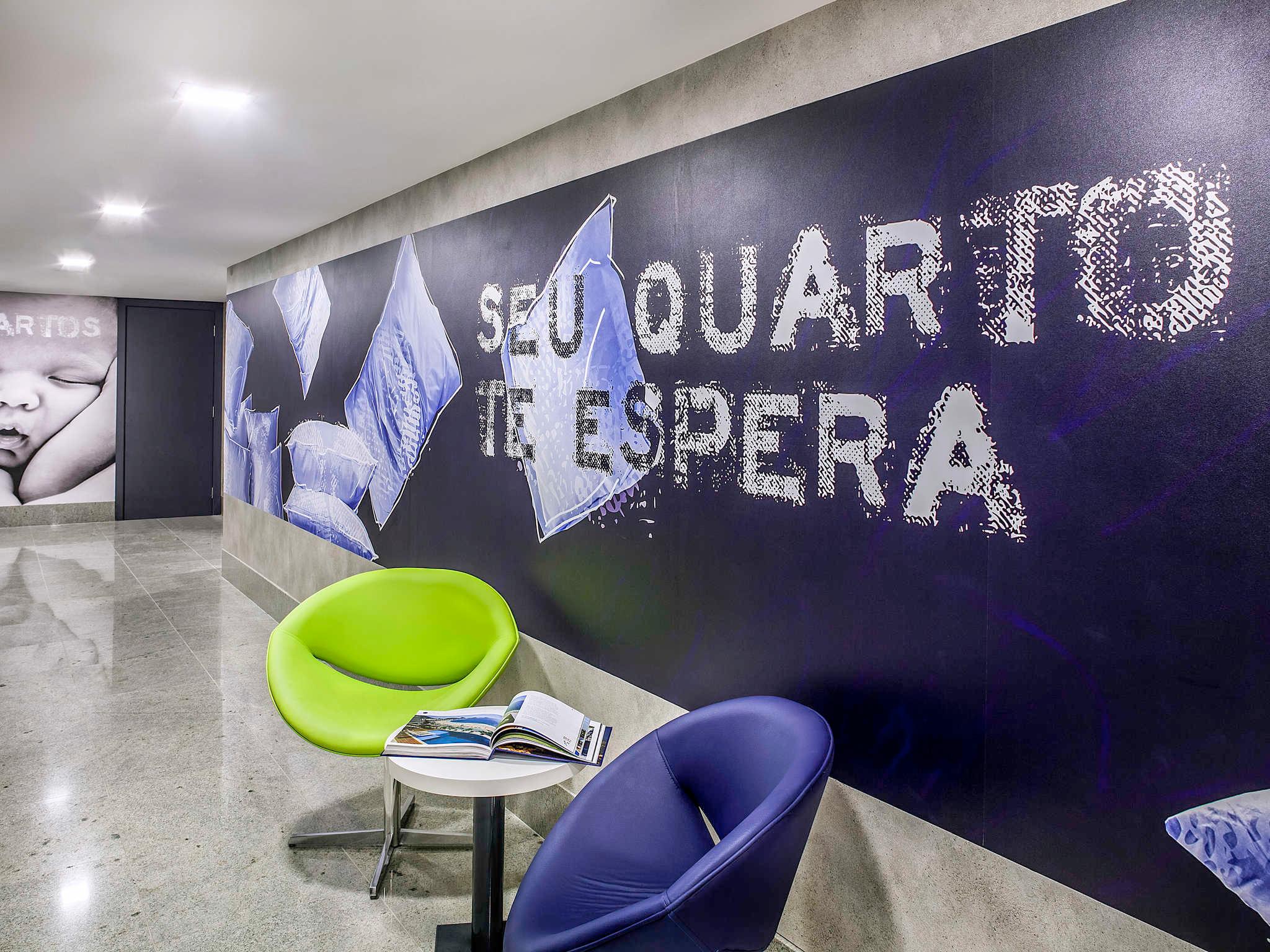 Varios Ibis Budget RJ Copacabana