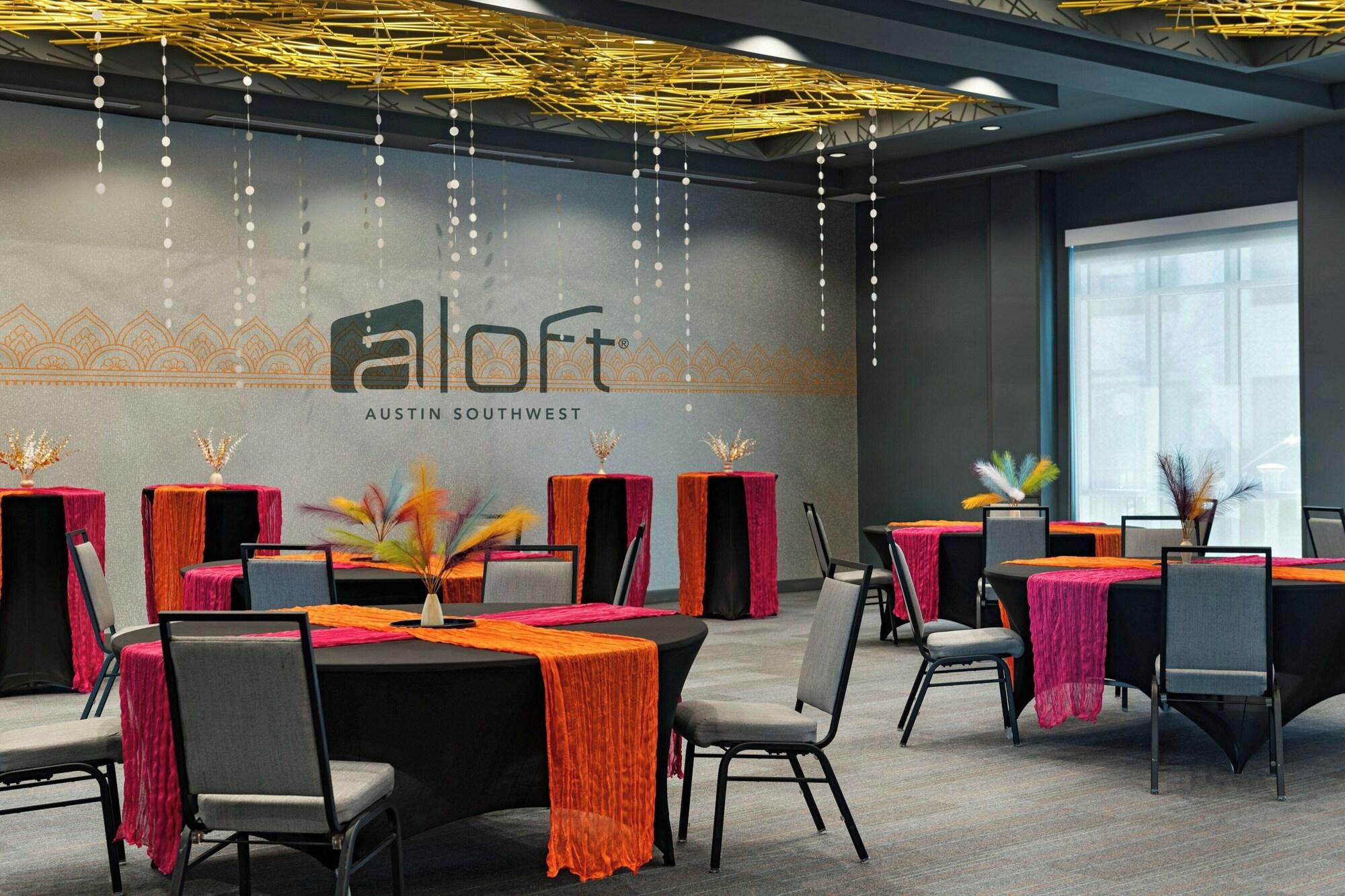 Vista Lobby Aloft Austin Southwest