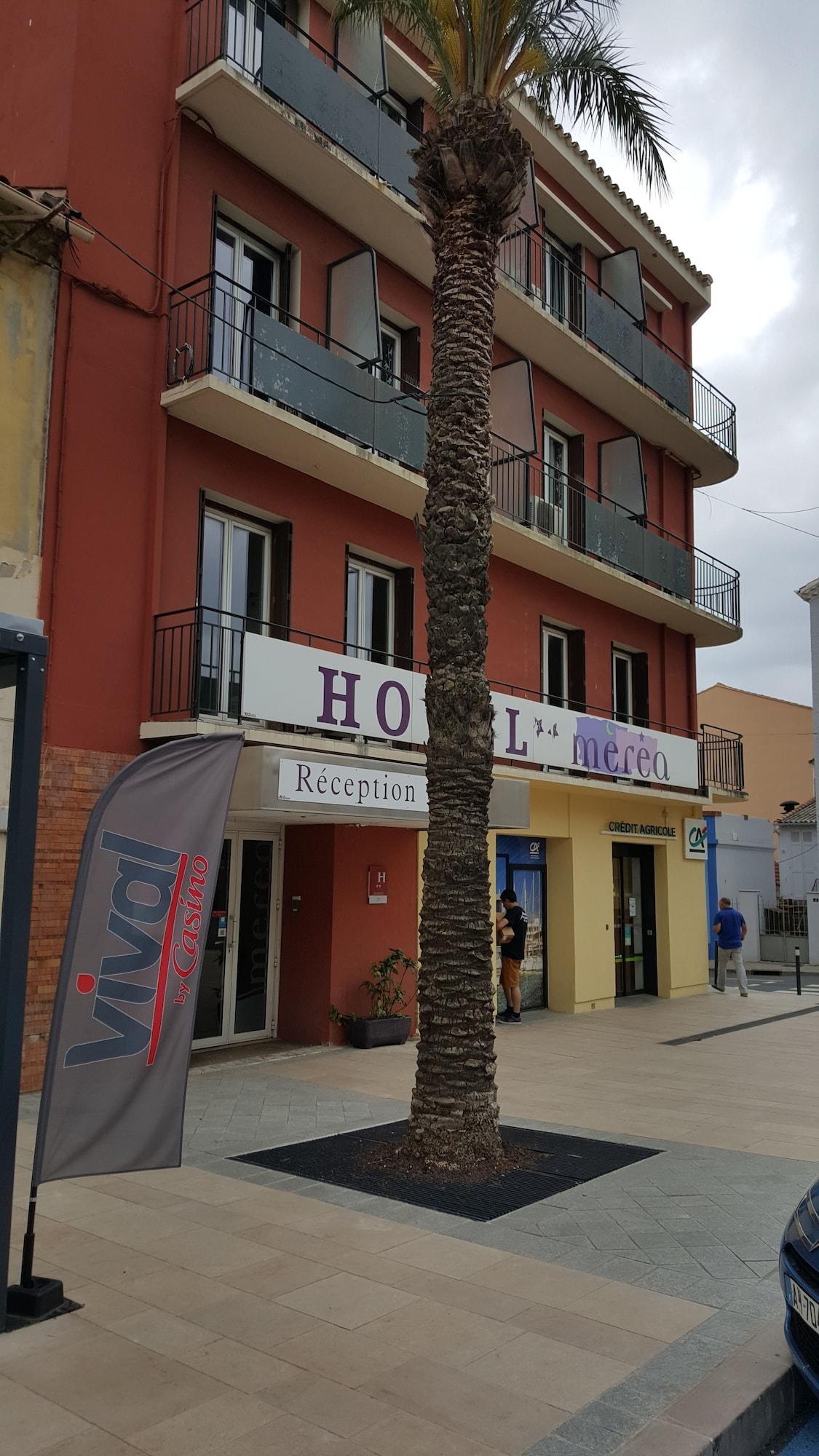 Vista Exterior Hotel Merea