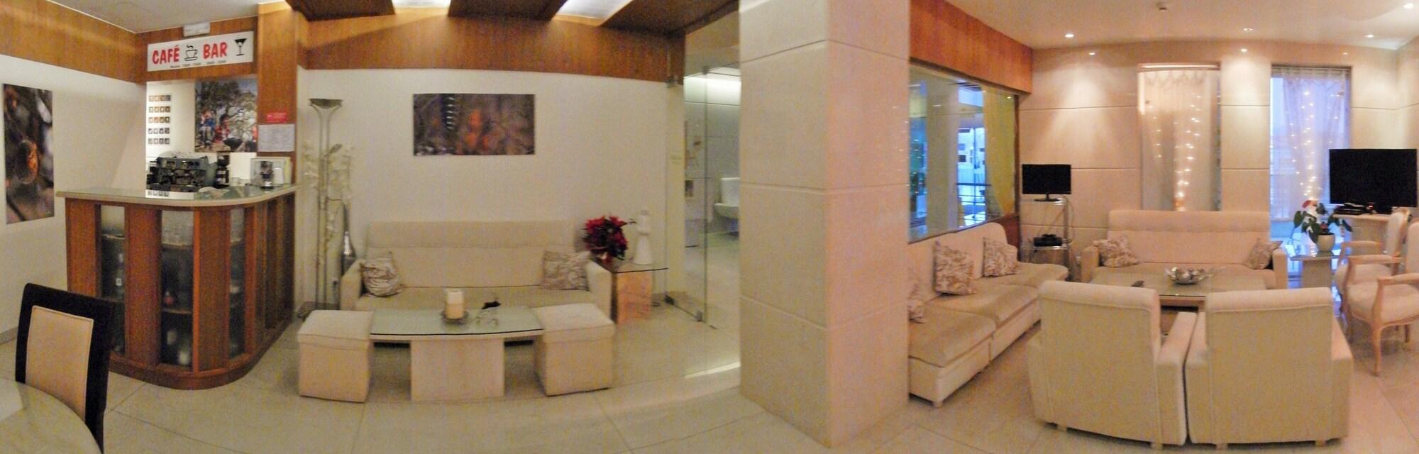 Bar/Salón Hotel Aleluia