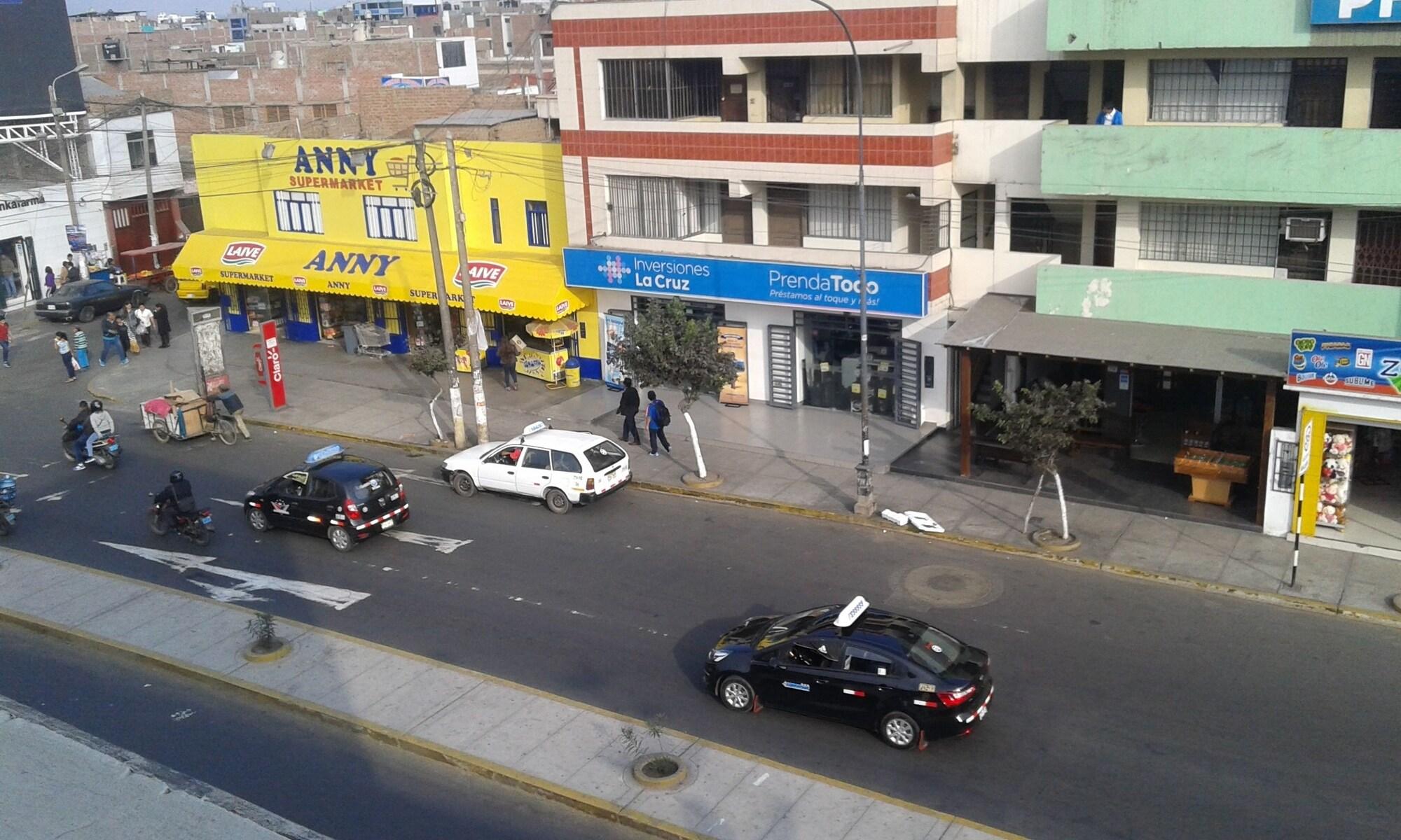 Comodidades del Alojamiento Hostal Lukanas