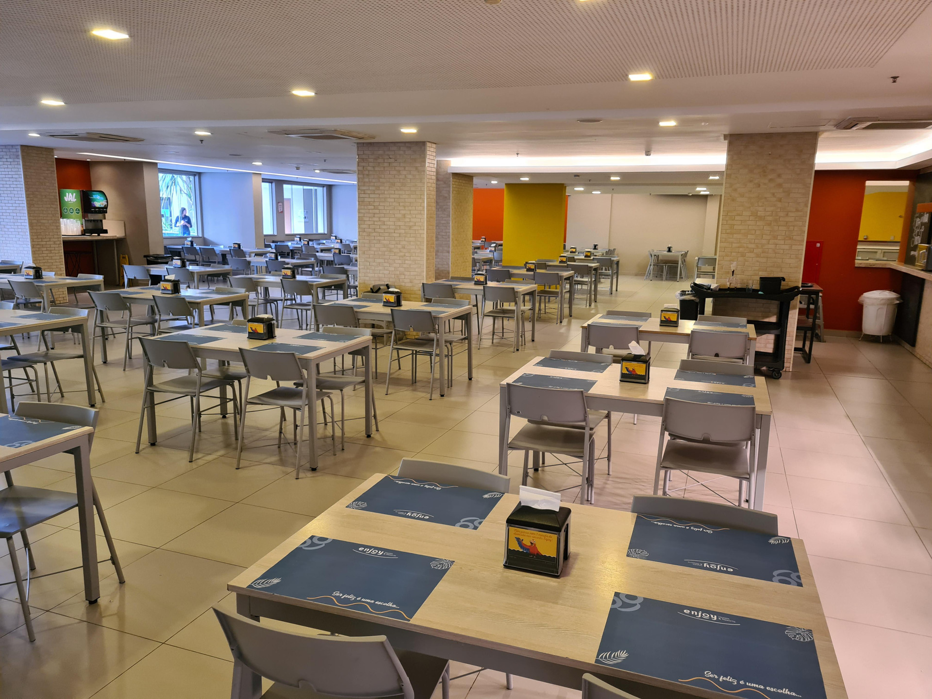Restaurant Hospede-se colado ao Thermas dos Laranjais, no Olímpia Park Resort