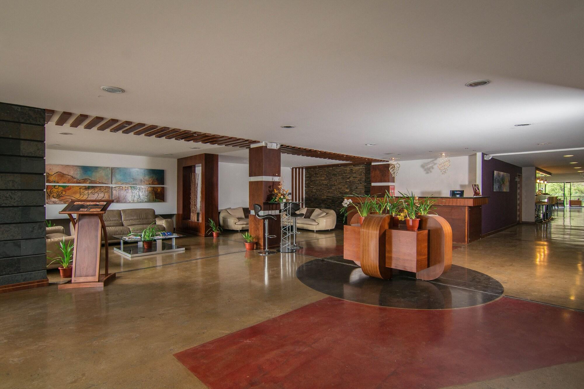 Vista Lobby Arhaná Hostería Resort