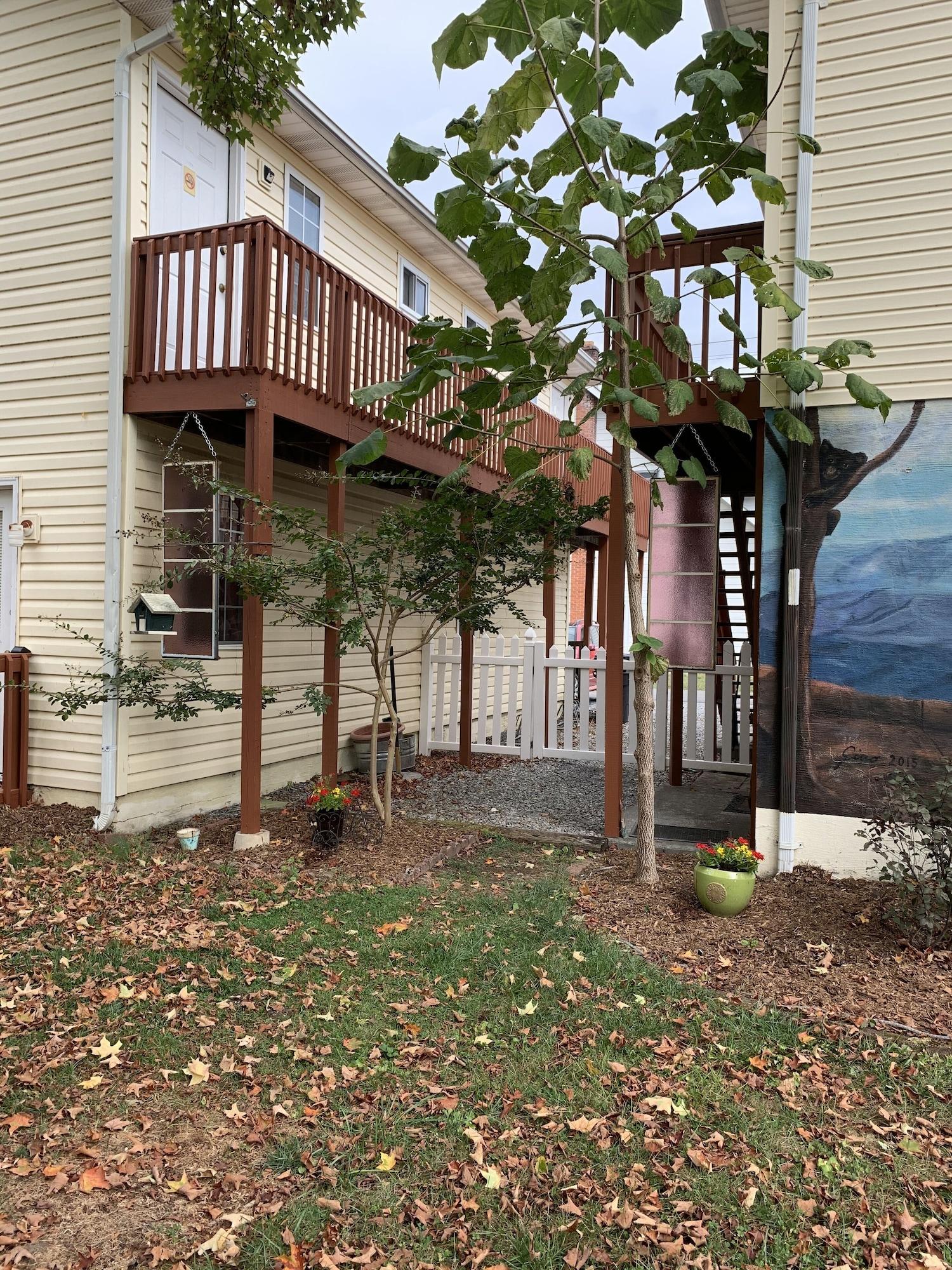 Vista Exterior The Dancing Bear Inn