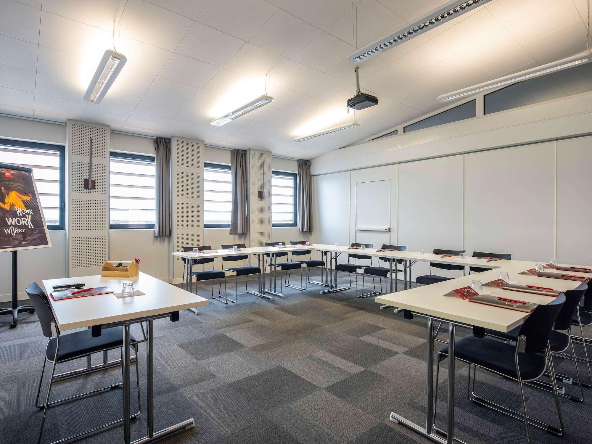 Sala de Reuniones ibis Lyon Sud Oullins