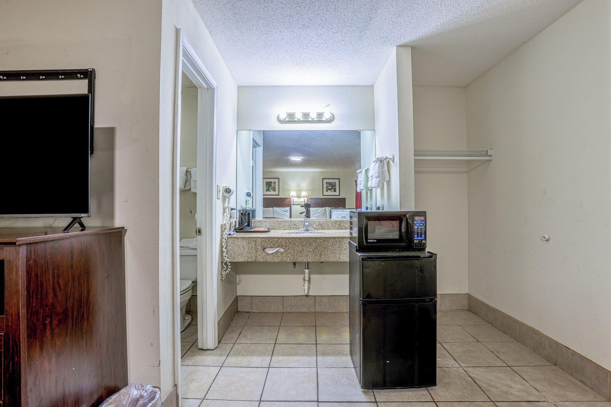 Equipamiento de Habitación Whispering Pines by Hotel O Whitestone VA