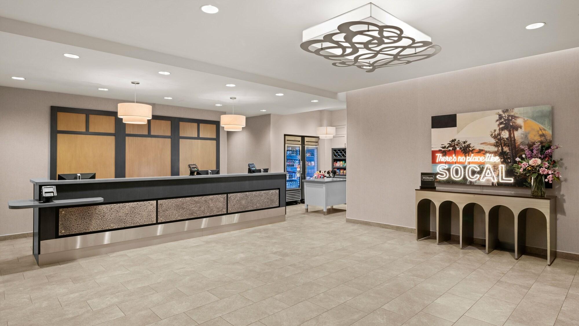 Vista Lobby Homewood Suites by Hilton Anaheim Resort – Convention Center