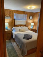 Alquiler Vacacional - House is located on Lake Huron with a private beach