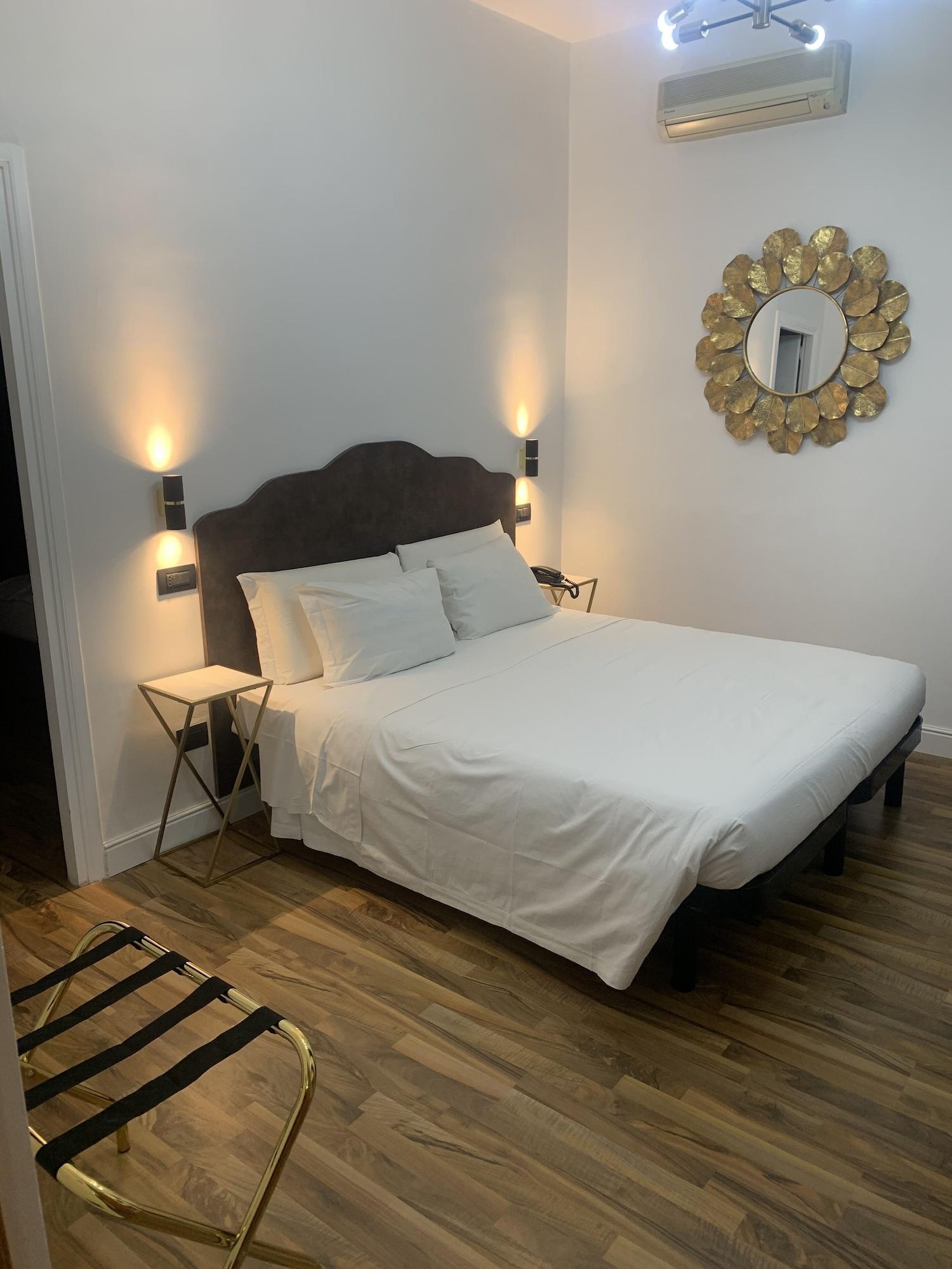 Varios Cassia Hotel