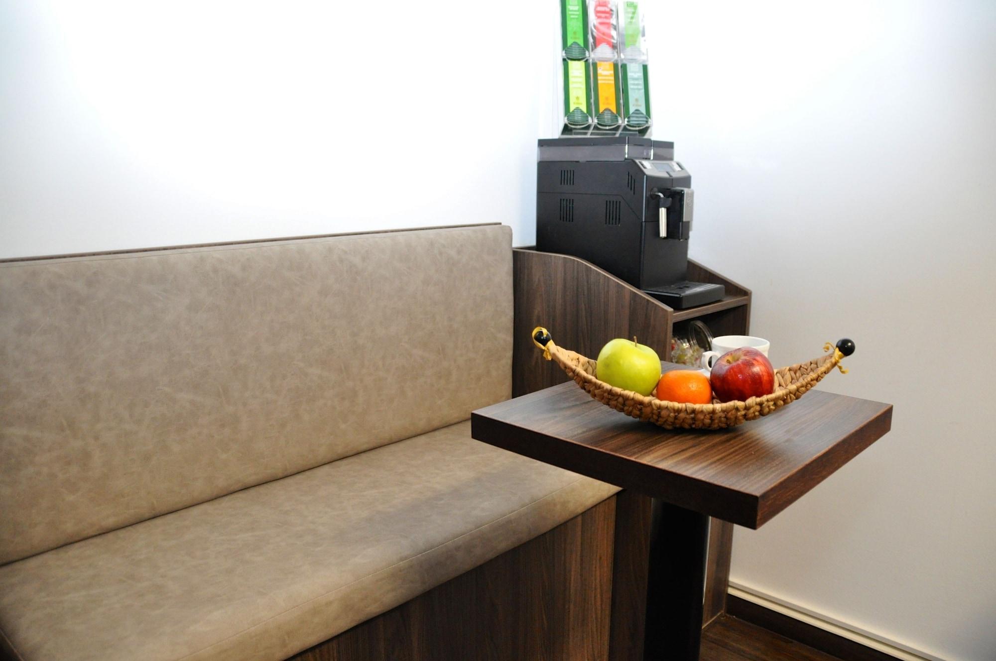 Vista Lobby Hotel Perlach Allee
