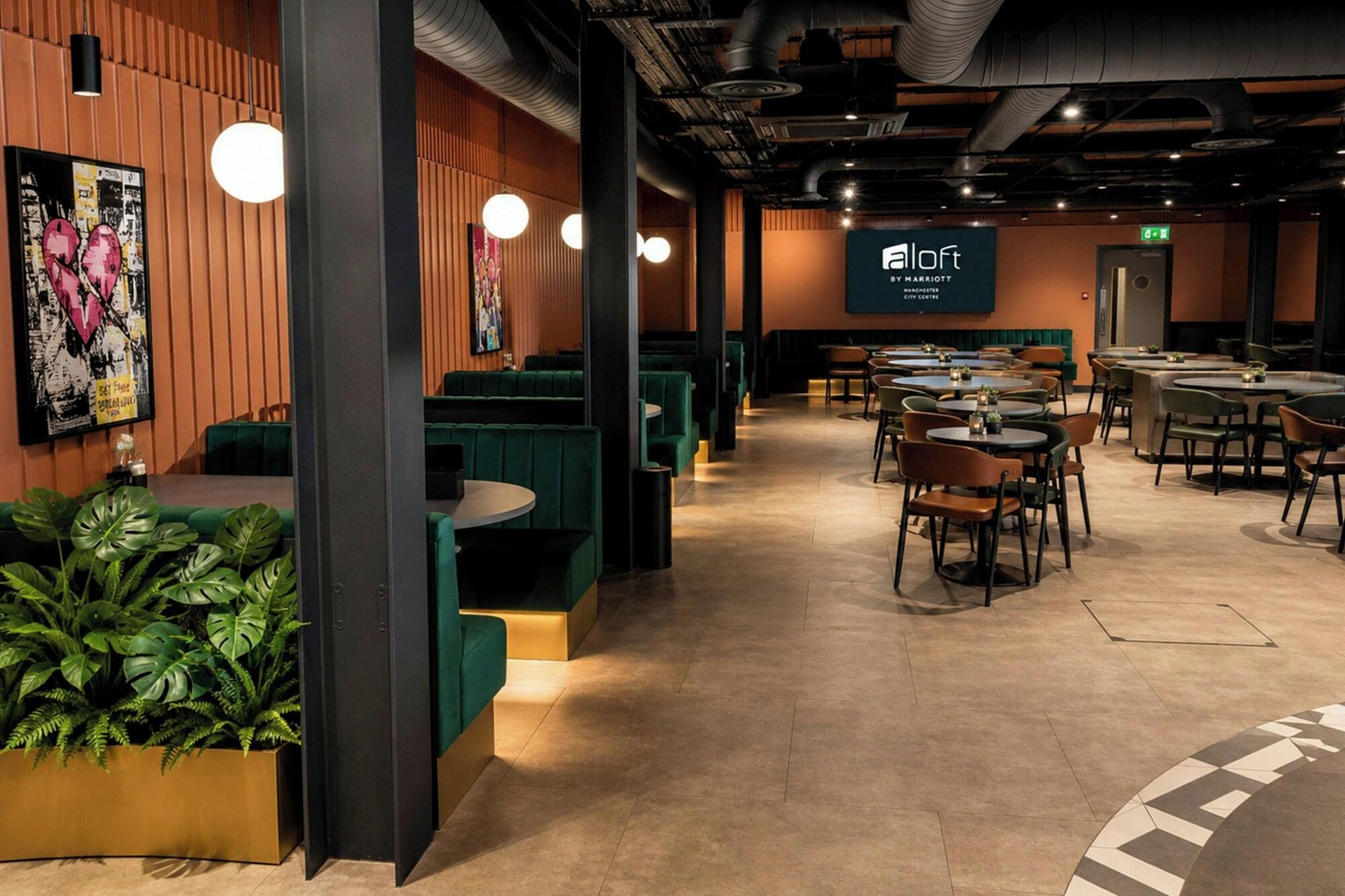 Bar/Salón Aloft by Marriott Manchester City Centre