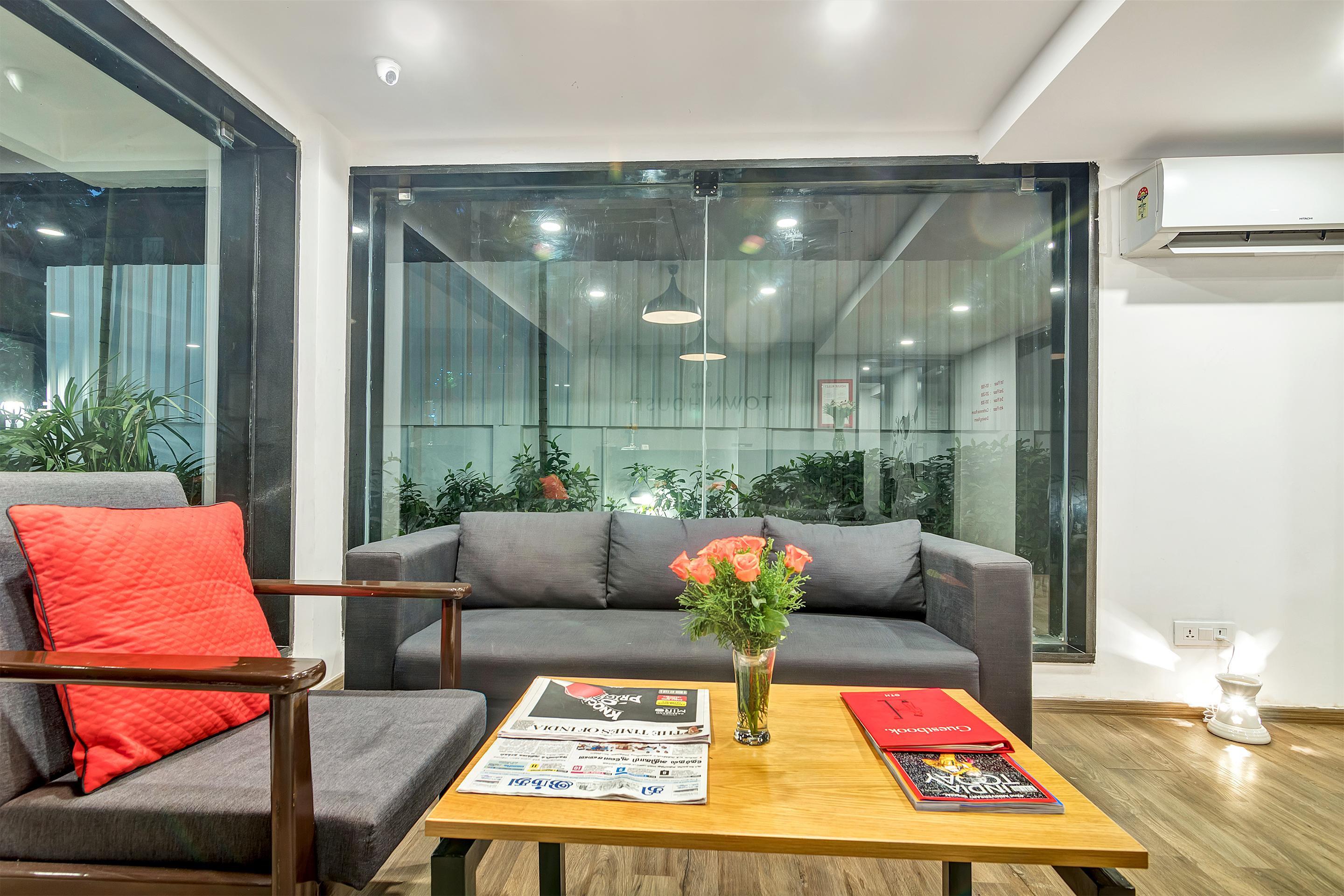 Vista Lobby OYO Townhouse 026 T Nagar