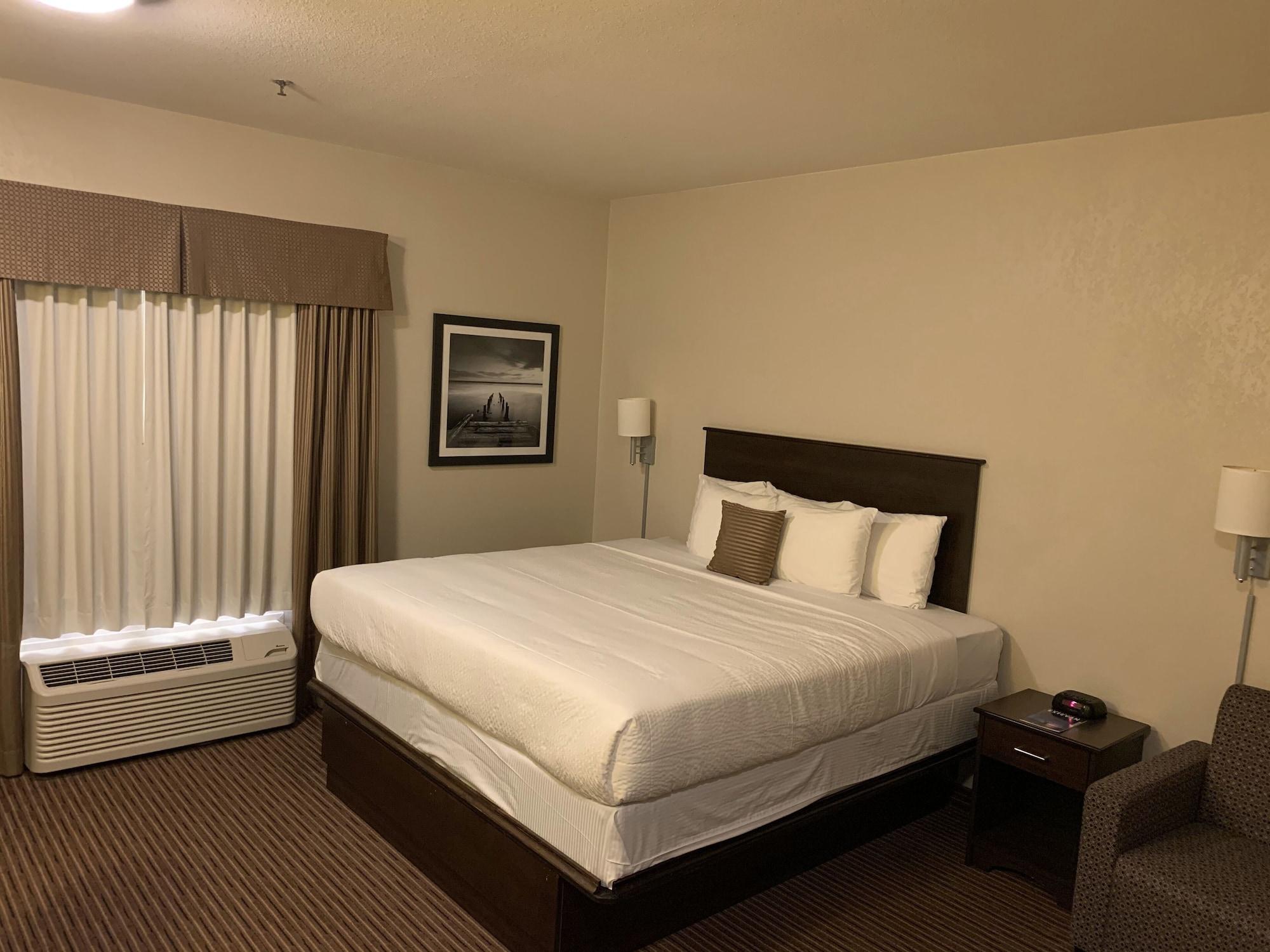 Habitación Travelodge Suites by Wyndham Estevan