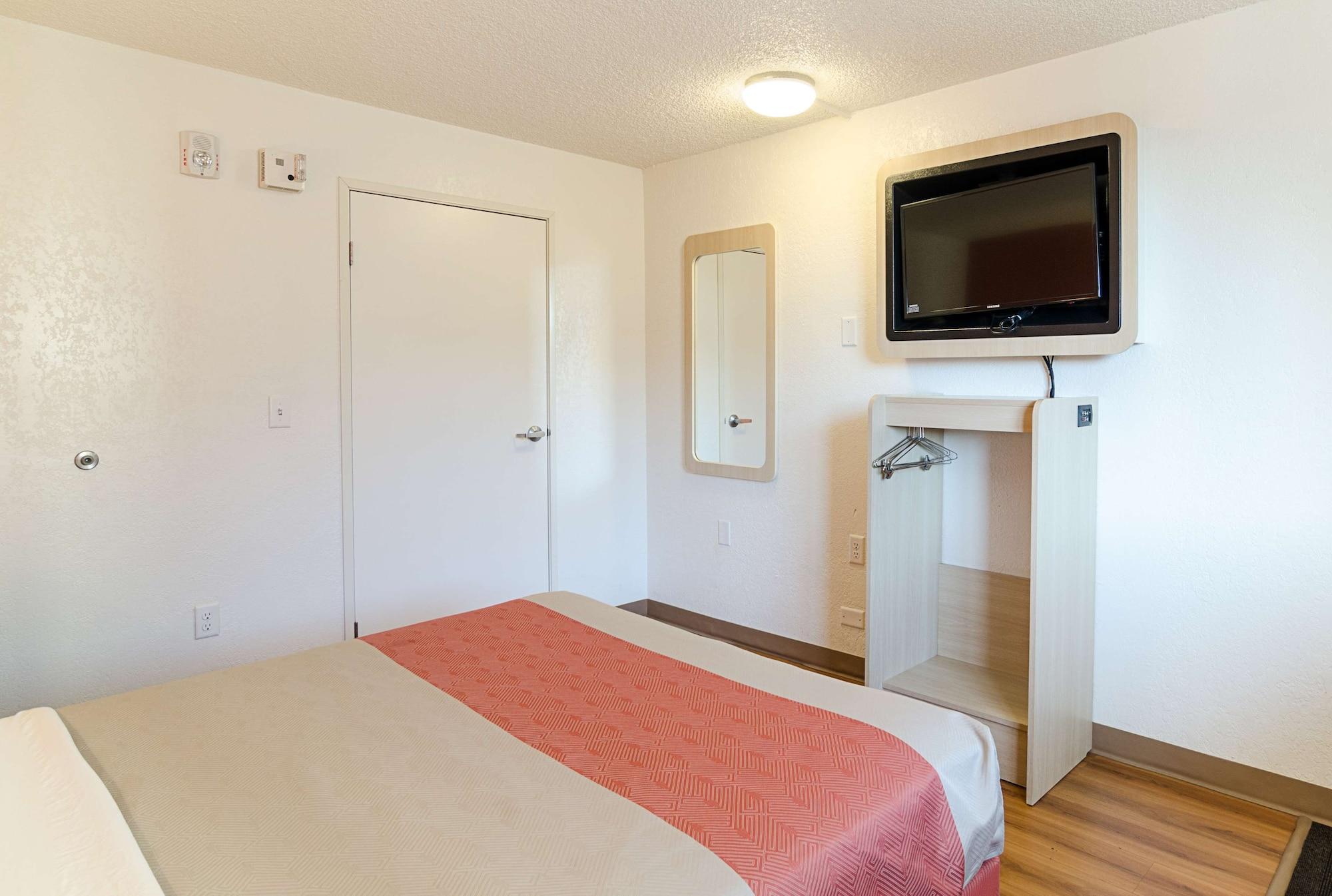 Habitación Motel 6 Denver, CO – Downtown