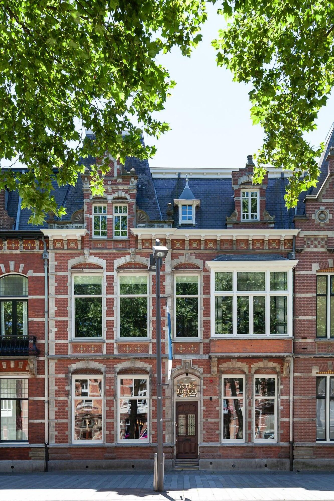 Vista Exterior Hotel Julien