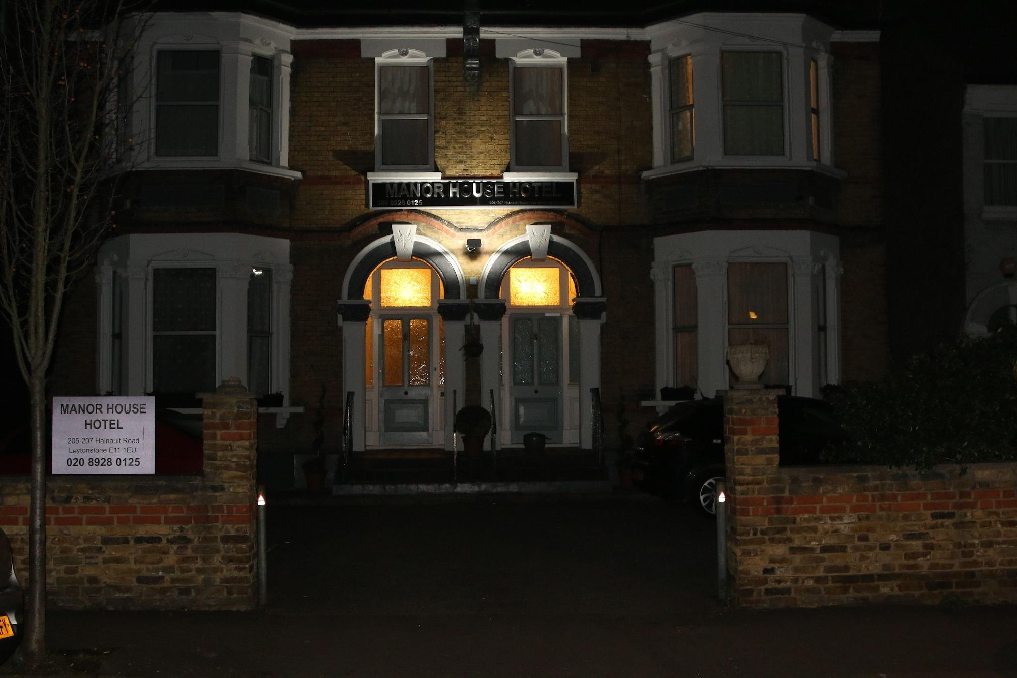 Vista Exterior Manor House London