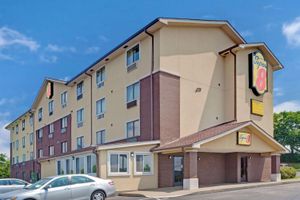 Alojamiento - Super 8 by Wyndham Nashville/ Dntn/ Opryland Area