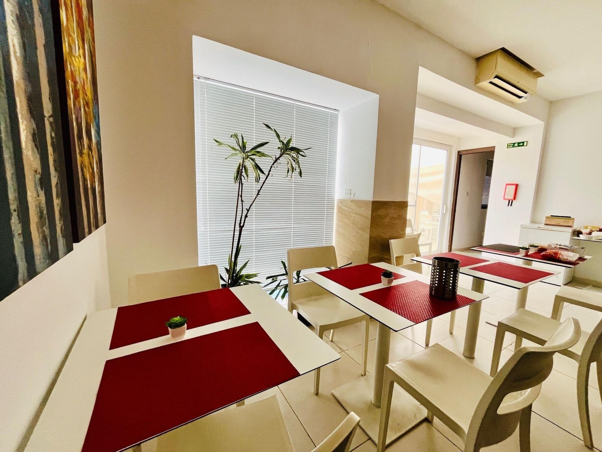 Restaurant 8Villa