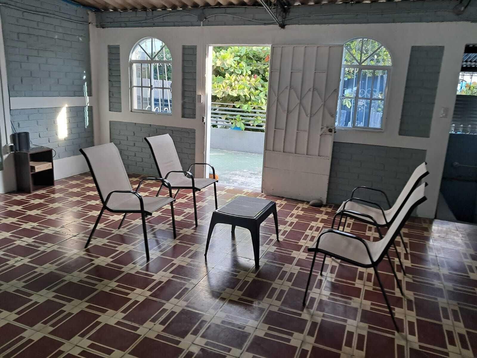 Equipamiento de Habitación HOSTAL VENEZUELA