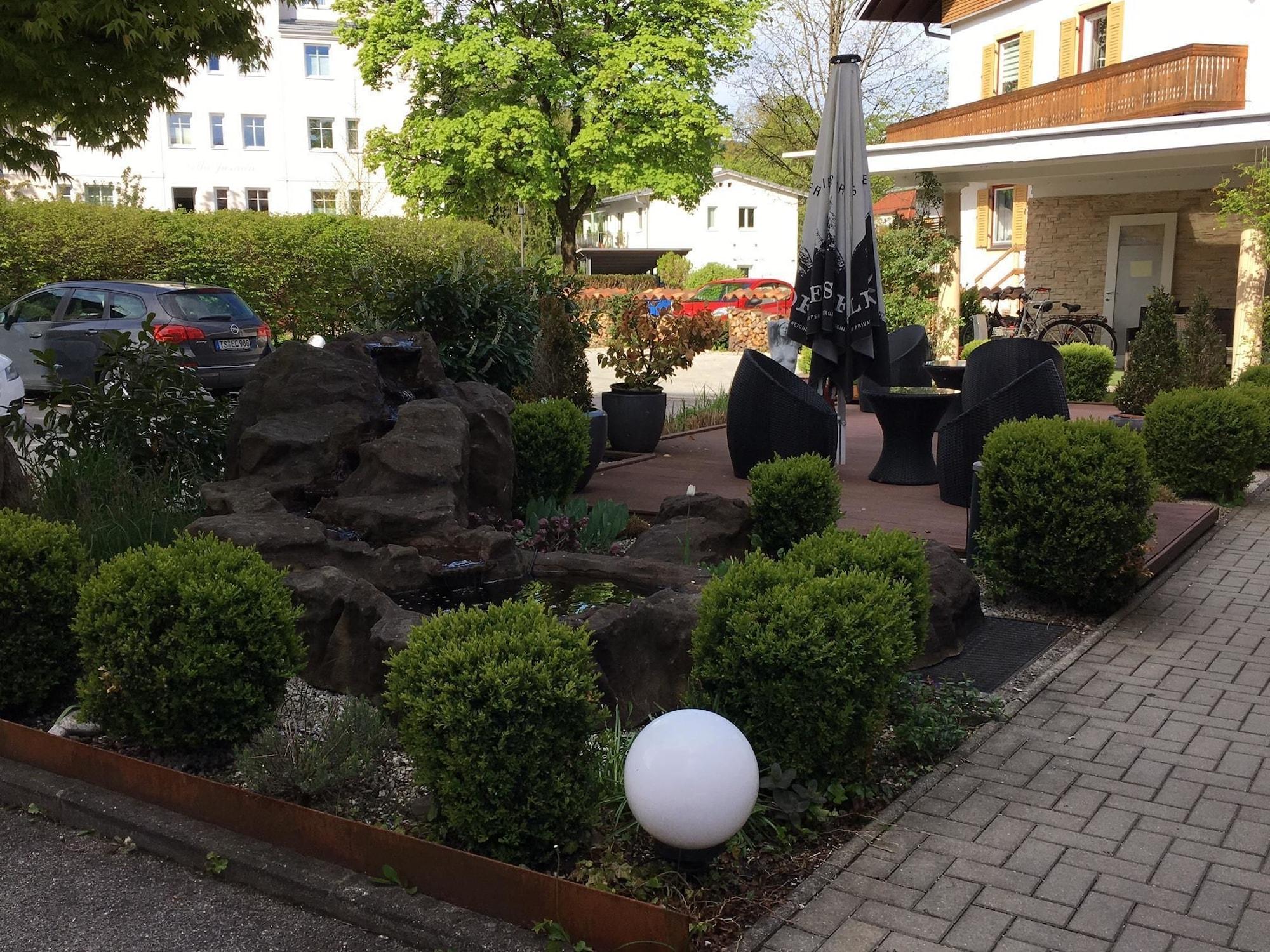 Comodidades del Alojamiento Hotel Almrausch