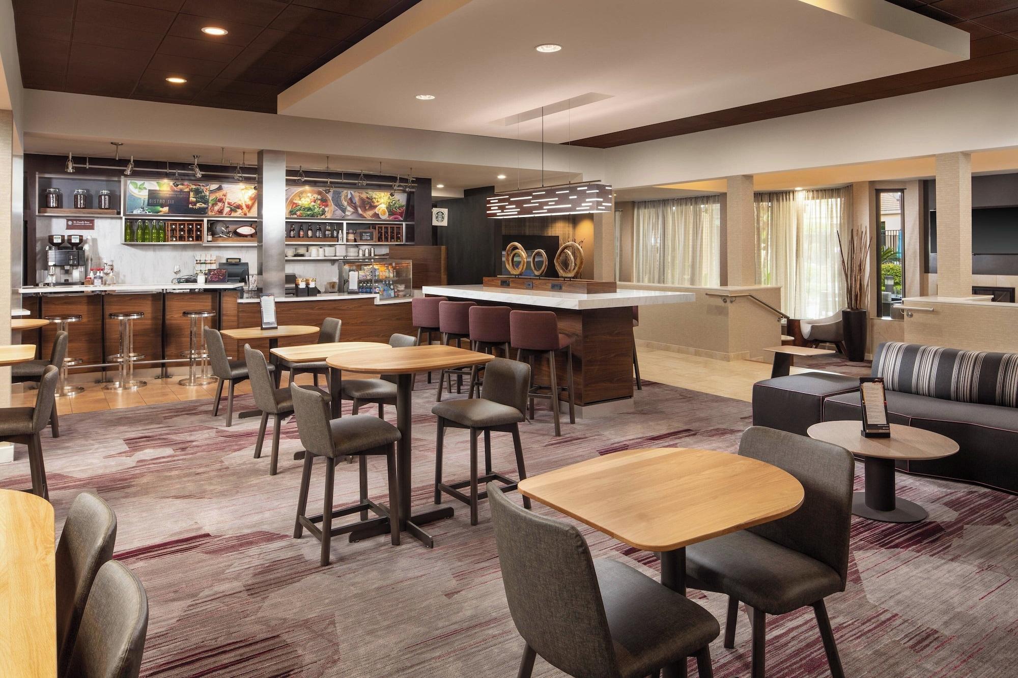 Vista Lobby Courtyard by Marriott Costa Mesa South Coast Metro
