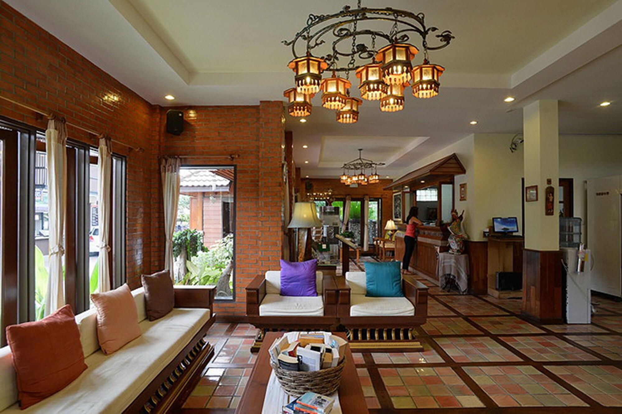 Vista Lobby Sri-Pat Guesthouse