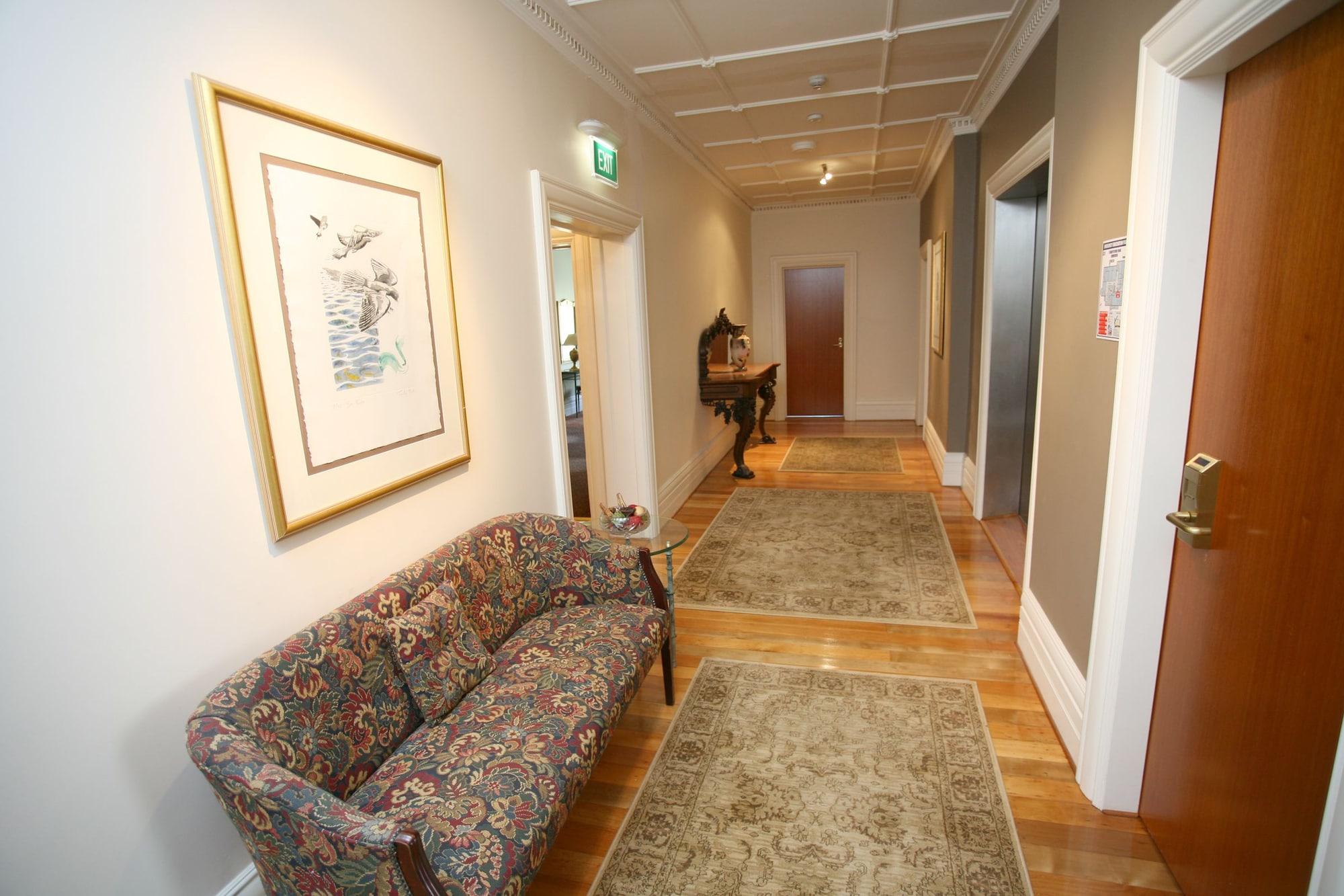 Vista Lobby Darcys Hotel at Homebush