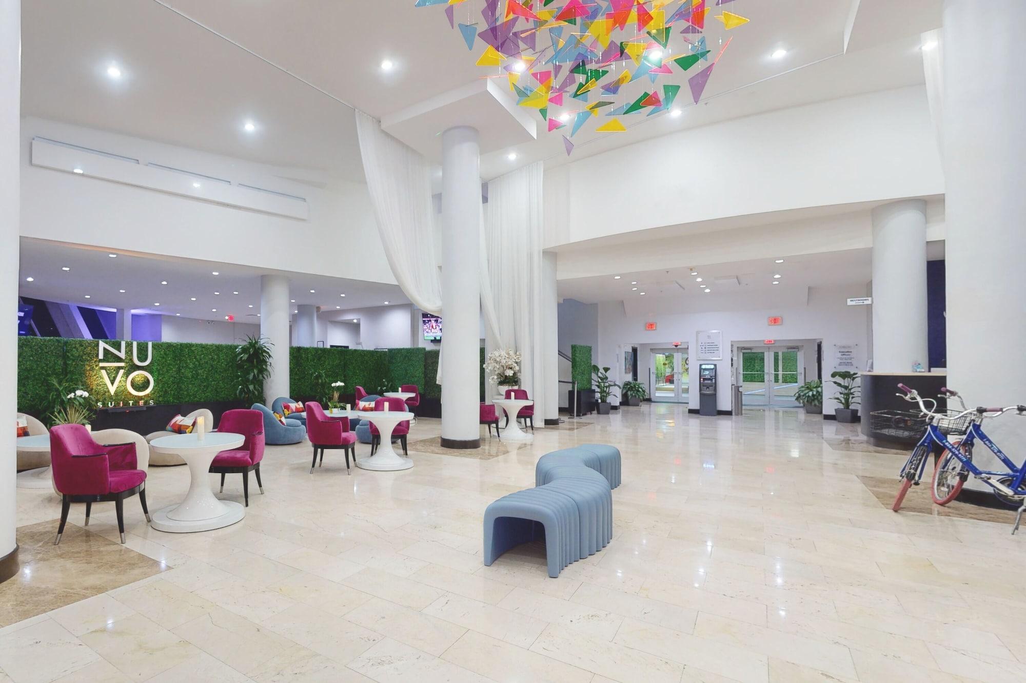 Vista Lobby Nuvo Suites Hotel