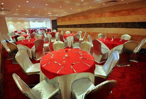 Salón de Baile Dellmon Shrouq Hotel
