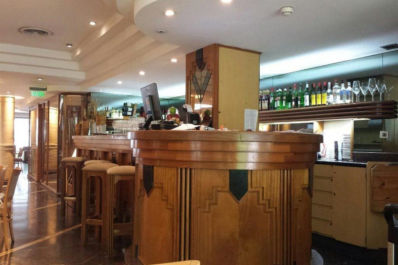 Bar/Salón Hotel Solans Riviera