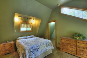 Alquiler Vacacional - Custom Home in a Great Location with Outdoor Hot Tub