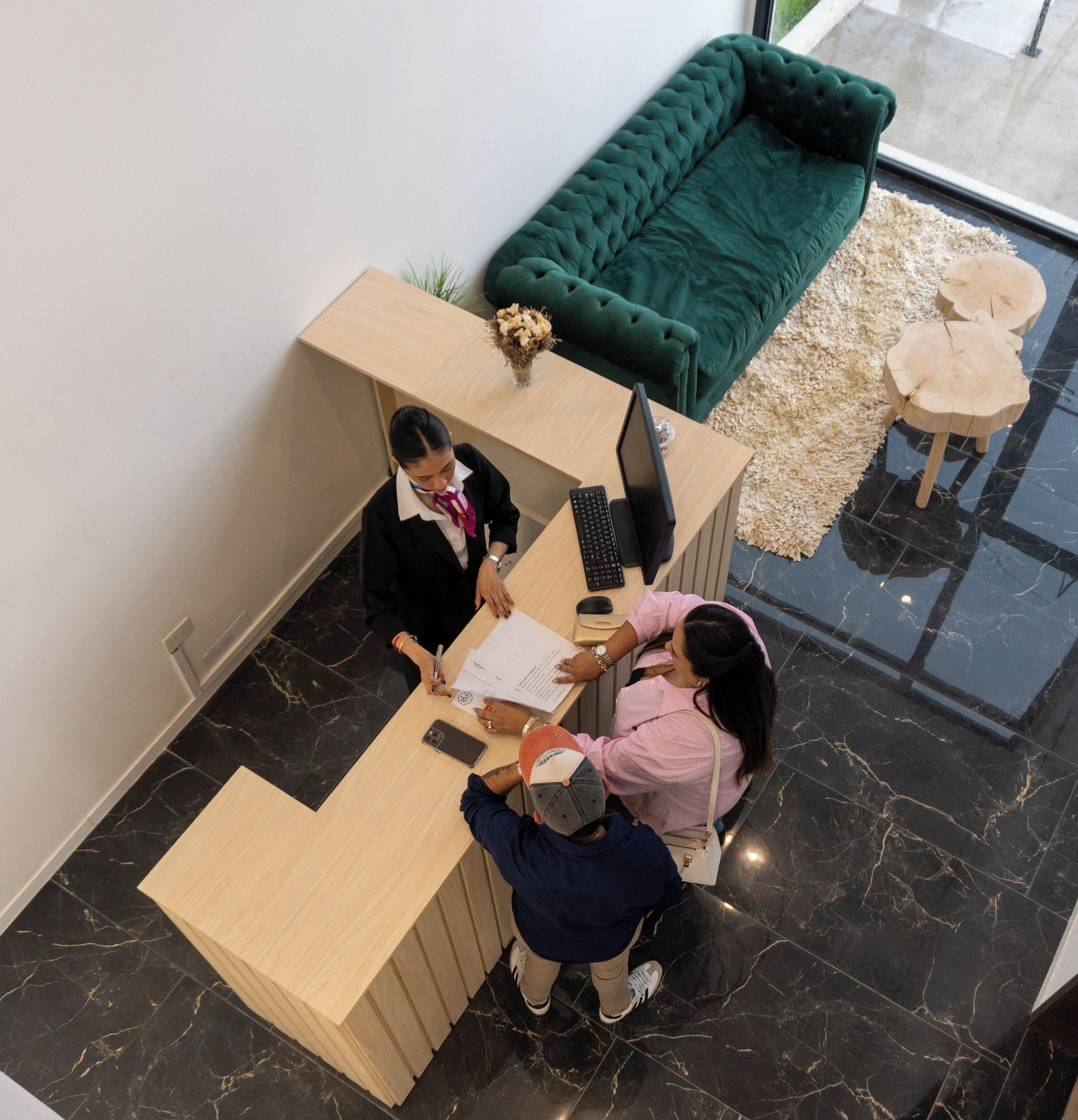 Vista Lobby RM Campana Hotel