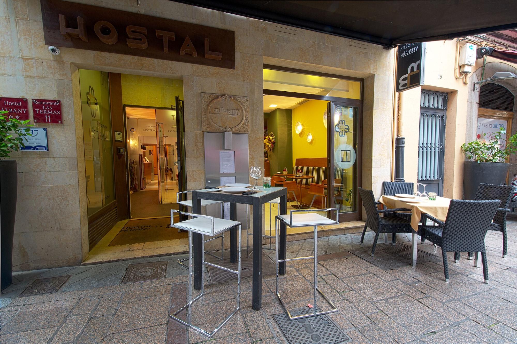 Vista Exterior Hostal Albany