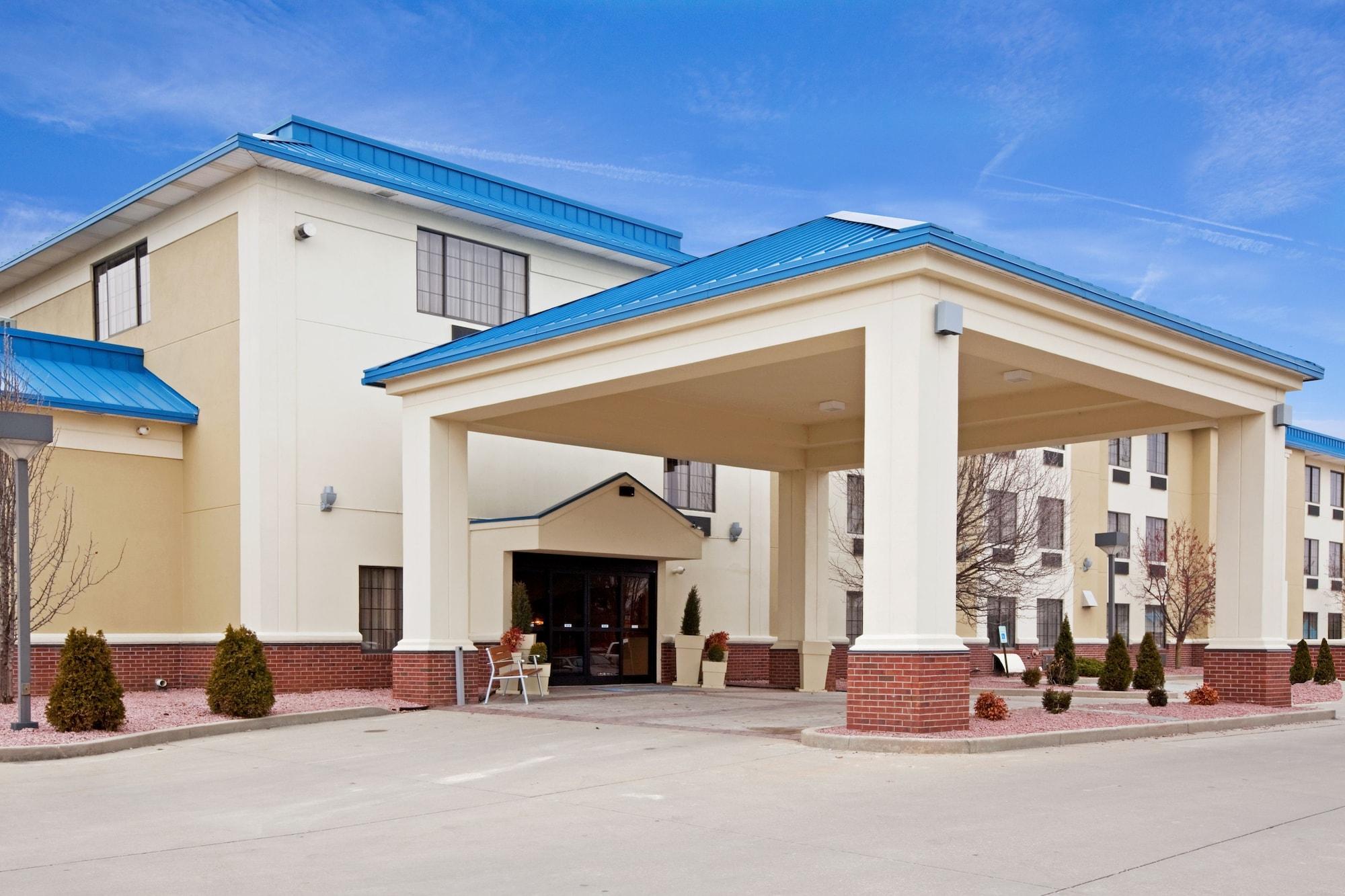 Vista Exterior Holiday Inn Express Washington by IHG