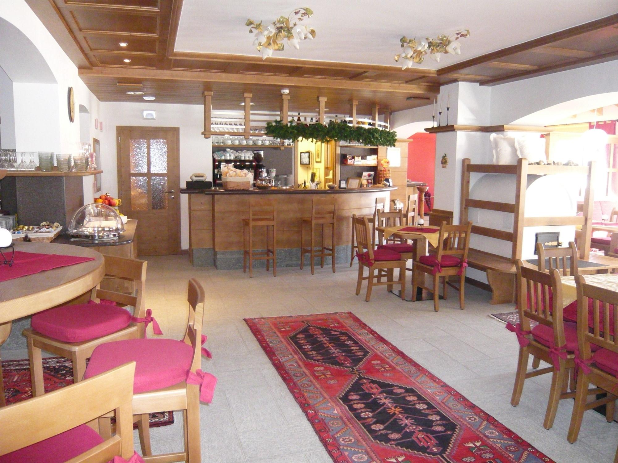 Bar/Salón Residence Panorama