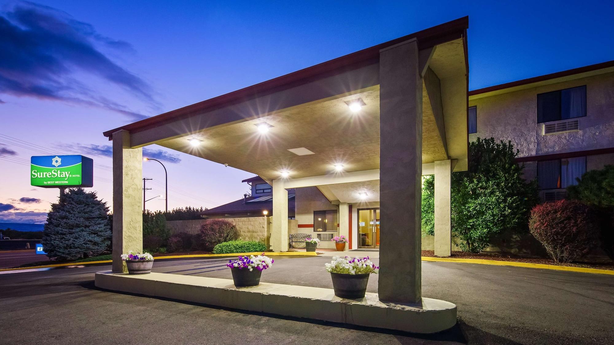 Vista Exterior SureStay Hotel by Best Western Ellensburg