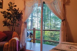 Alquiler Vacacional - The HAPPY ELK 8.4 ni. to Glacier Park NO /TAX. Beautifull cabin, medow with view