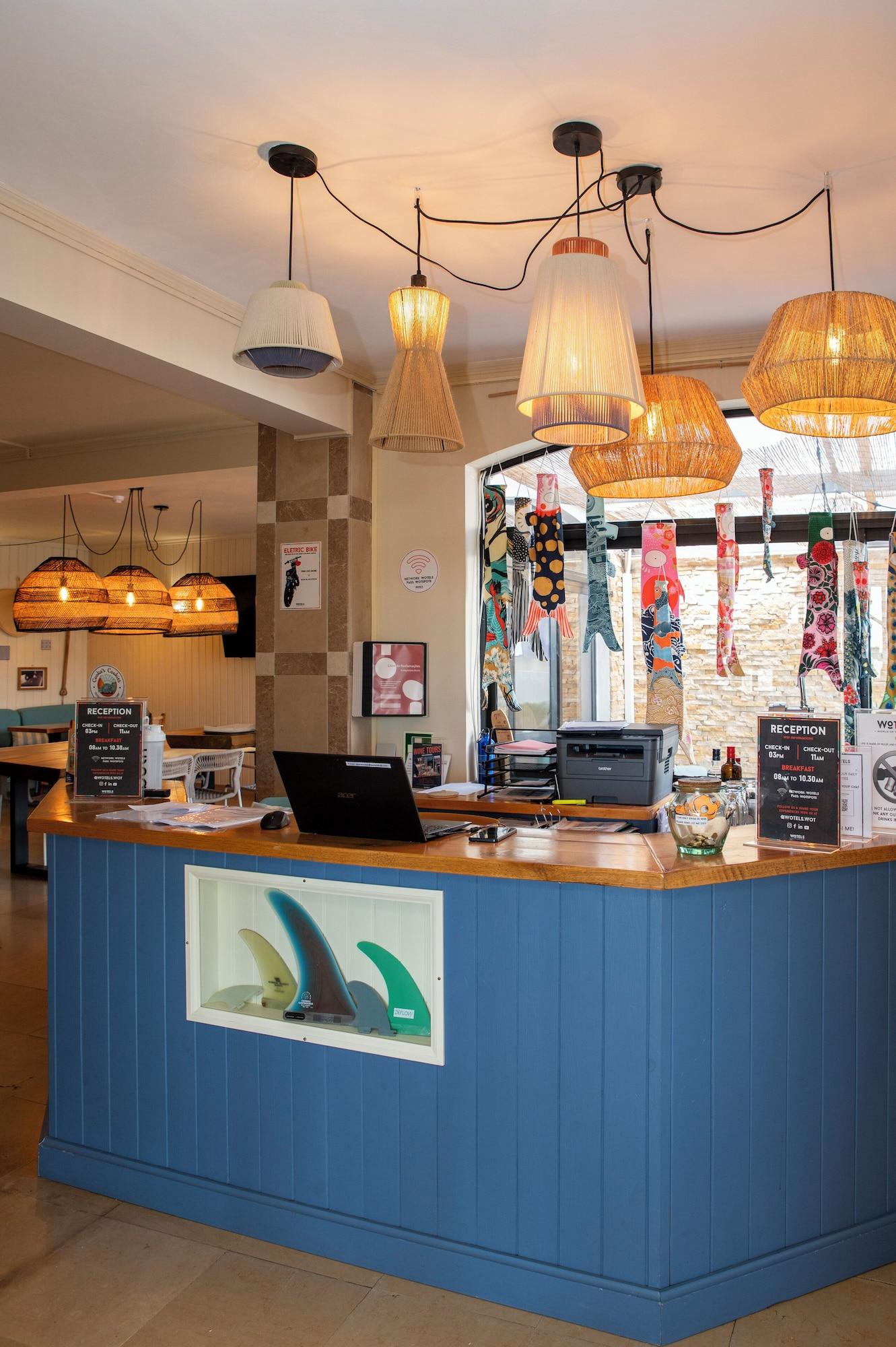 Bar/Salón WOT Ocean Soul