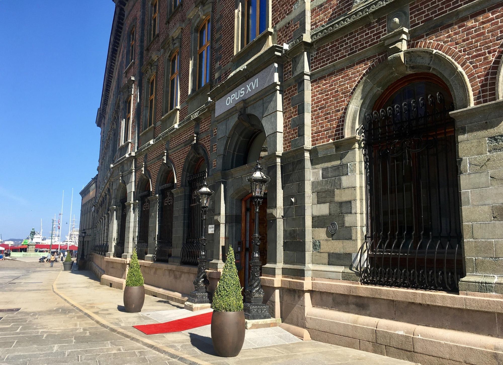 Vista Exterior Opus XVI, a member of Small Luxury Hotels of The World