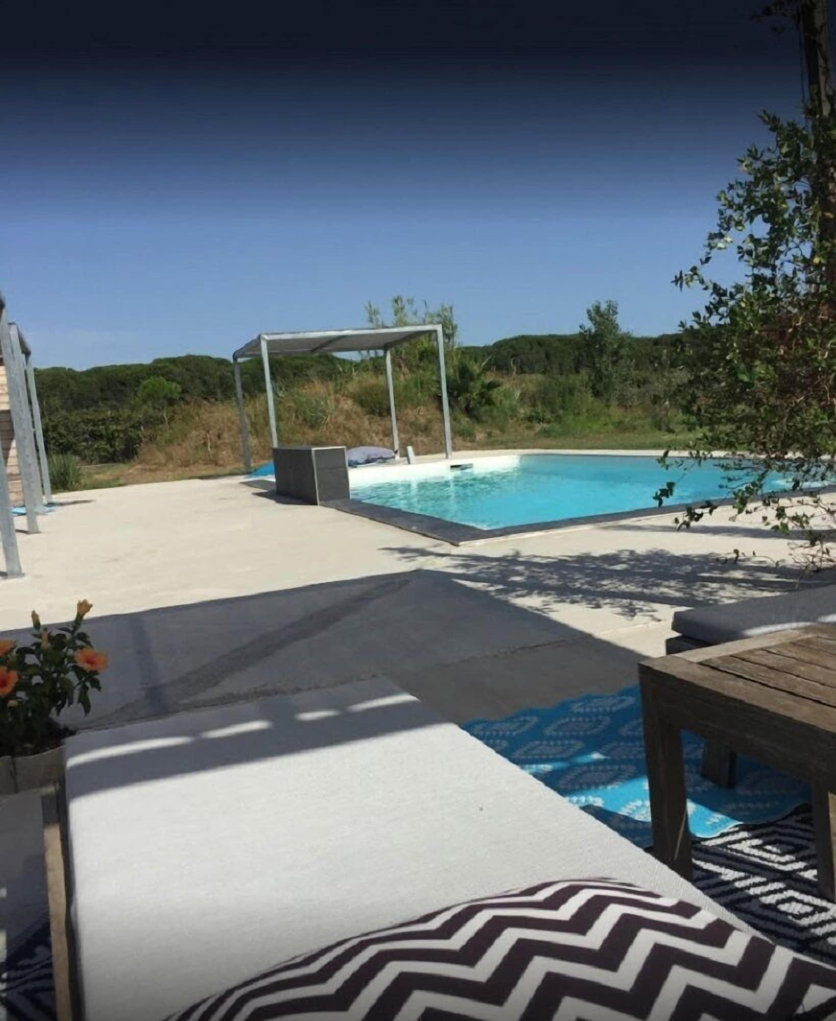 Vista Piscina Suites d'hôtes Prestige Mas de l'étoile