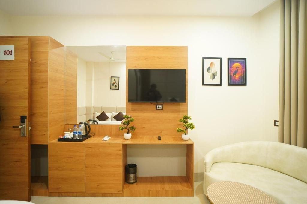 Comodidades del Alojamiento Hotel Shri Radha Krishnam