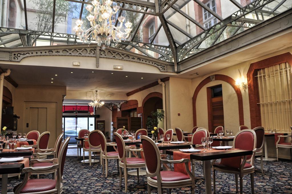 Vista Lobby Mercure Montauban