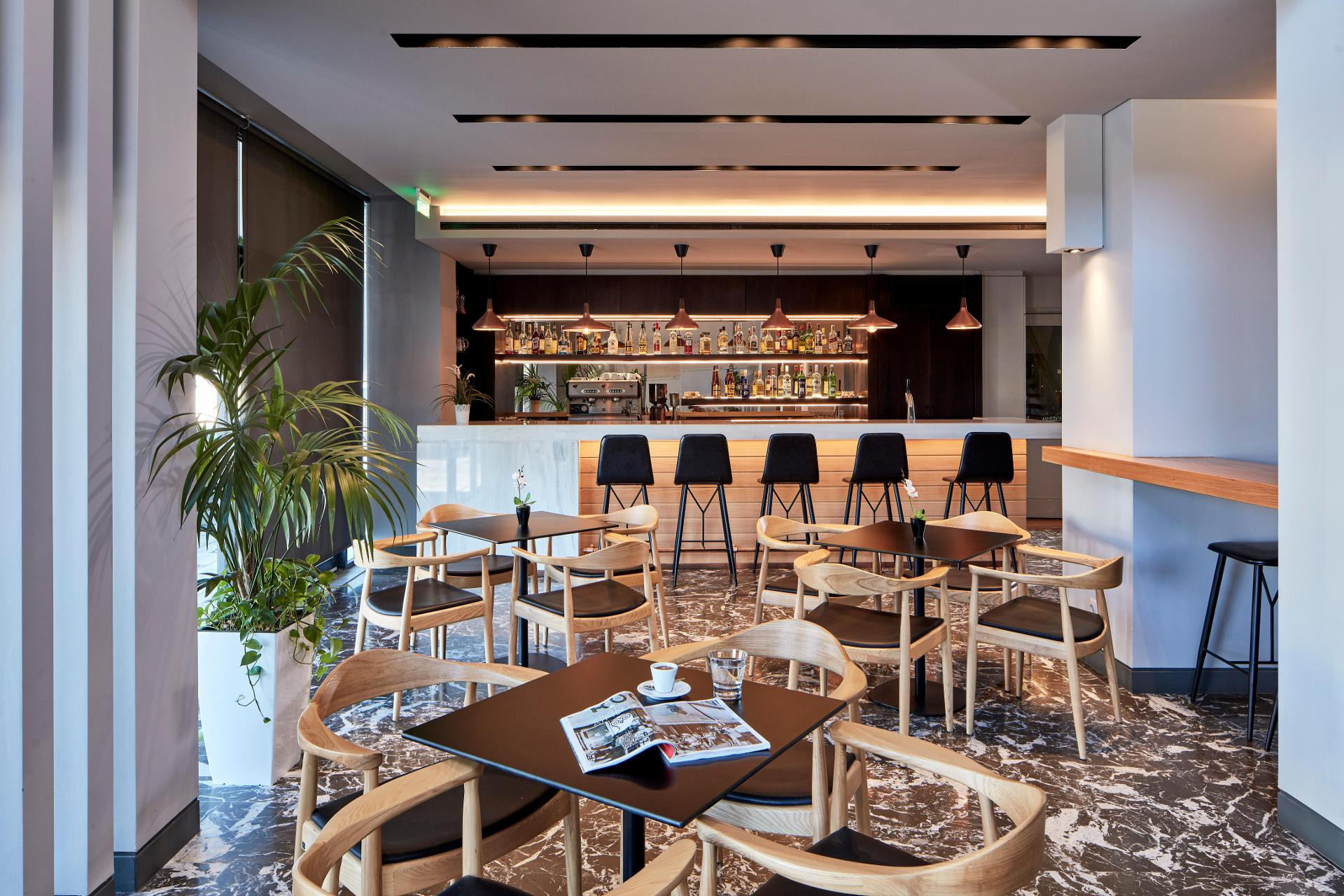 Bar/Salón Candia Hotel