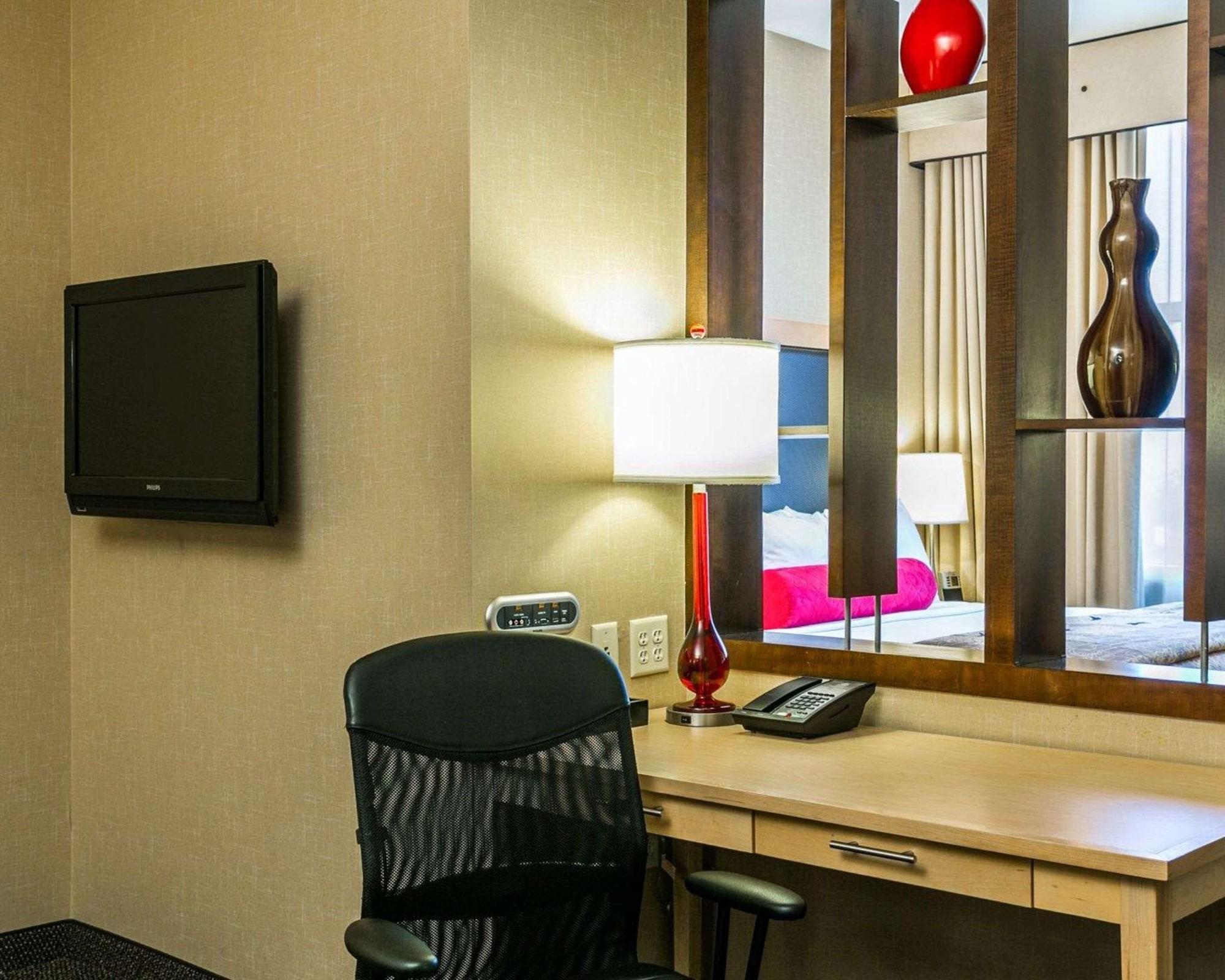 Habitación Cambria Hotel Denver International Airport