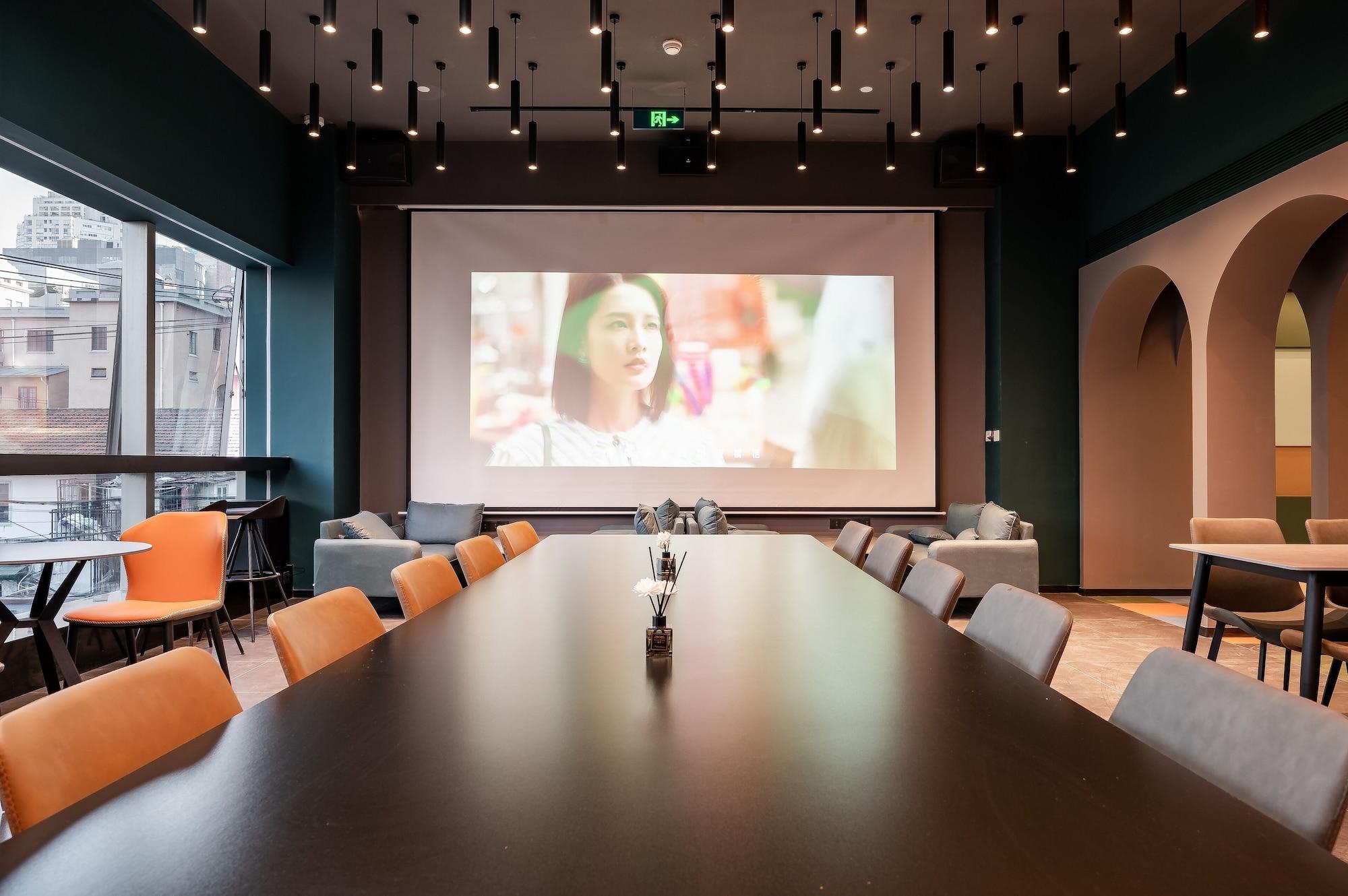 Vista Exterior Dayin International Youth Hostel (Shanghai Nanjing East Road;People's Square;The Bund Branch)