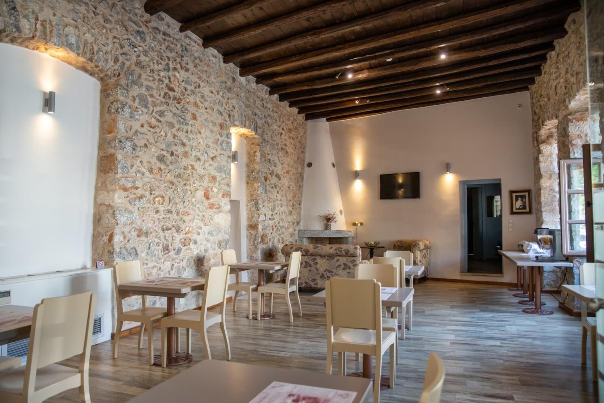 Restaurant Trapela Areopolis Boutique Hotel