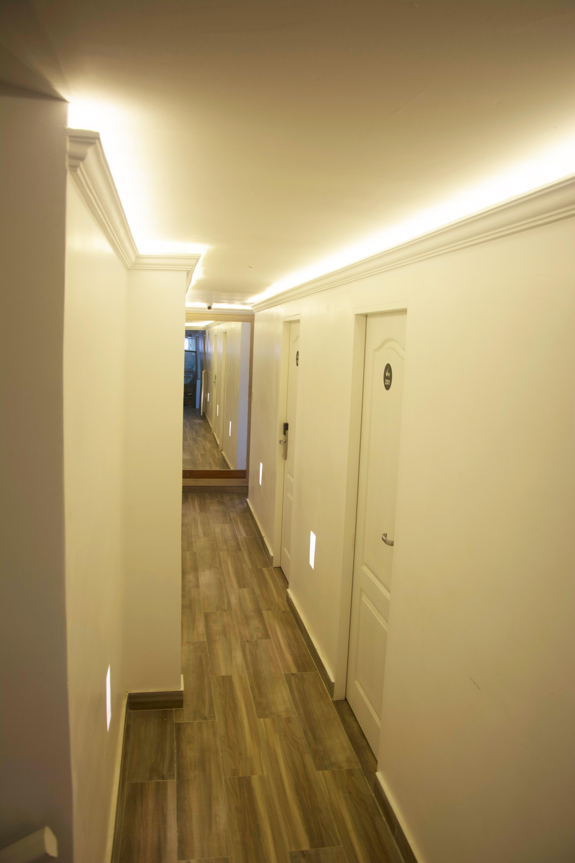 Varios Hotel Veler
