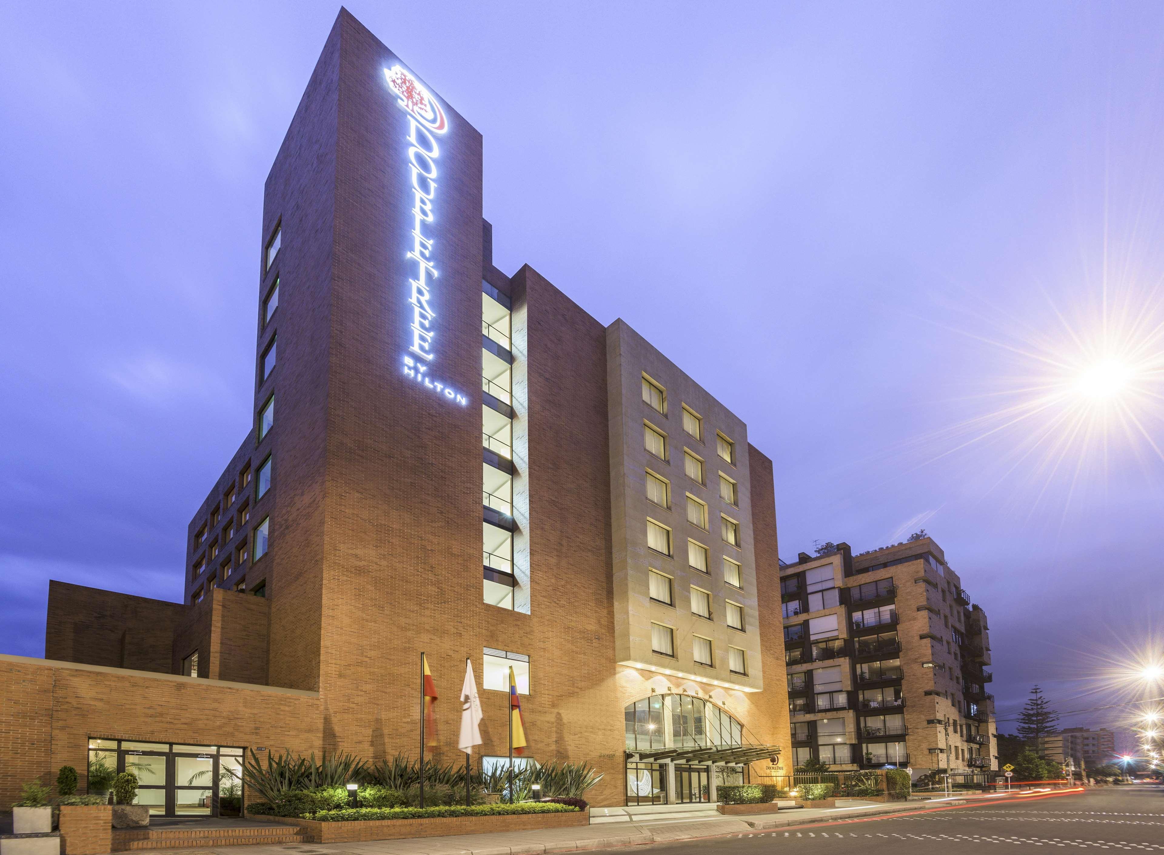 Vista Exterior Doubletree By Hilton Bogota Calle 100,Co